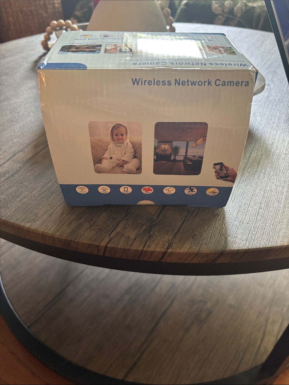 Wireless Network Camera - White/Blue Box